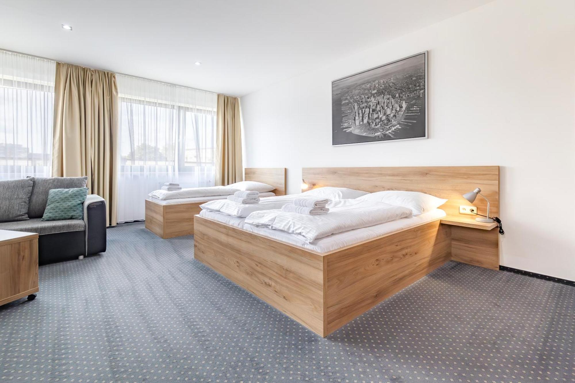 Sport Hotel Centrum Valašské Meziříčí Exteriör bild