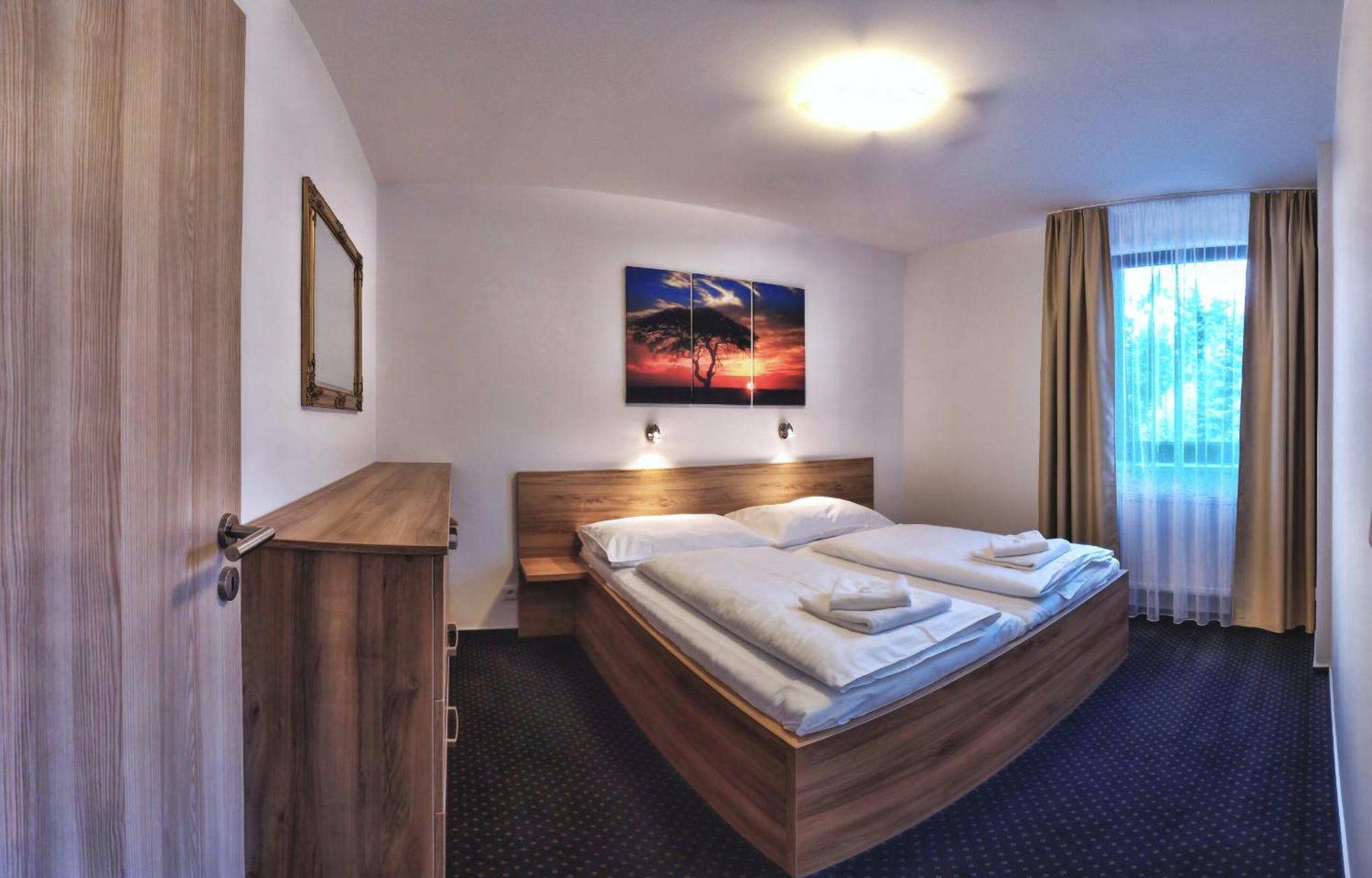 Sport Hotel Centrum Valašské Meziříčí Exteriör bild