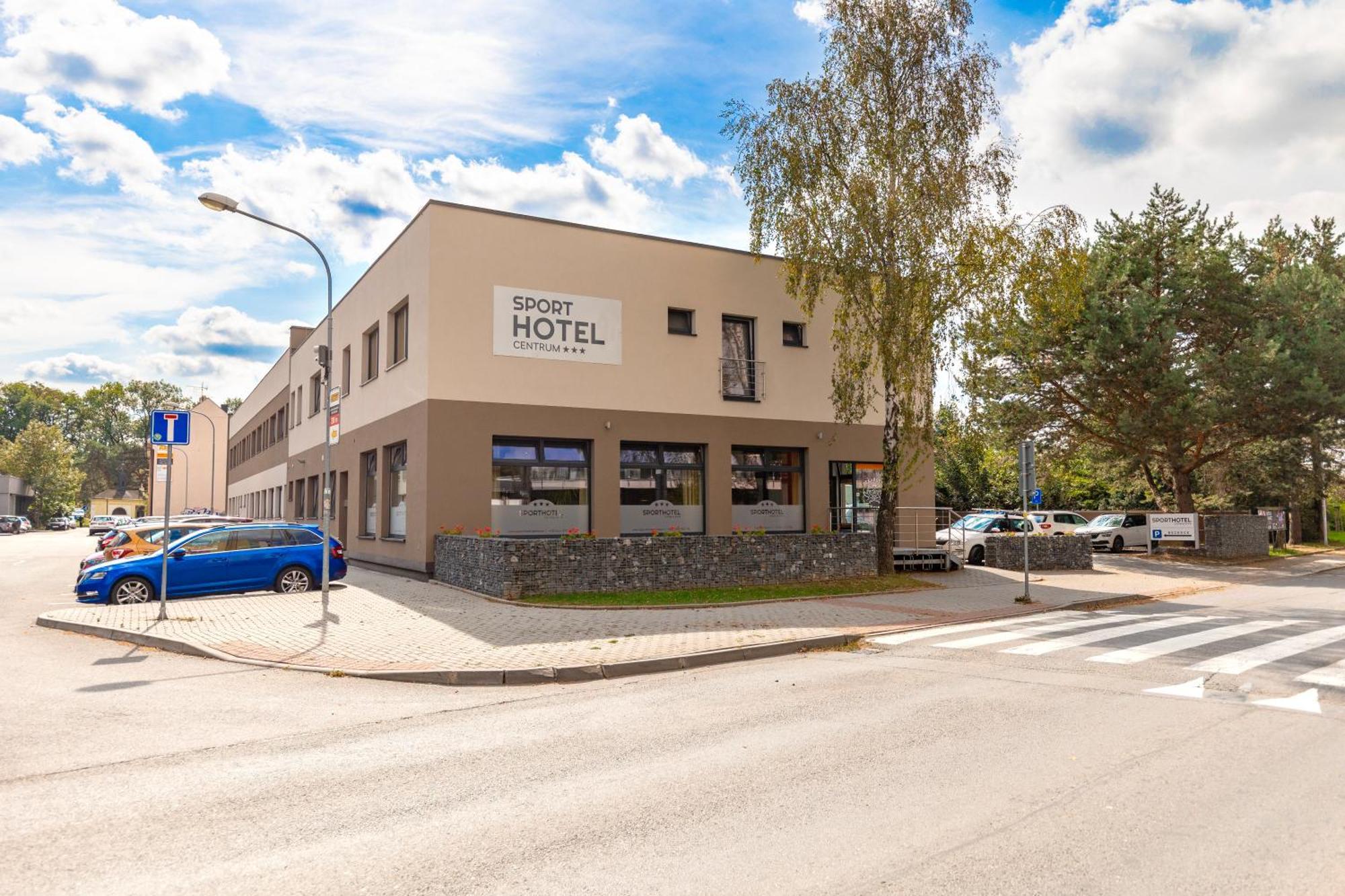 Sport Hotel Centrum Valašské Meziříčí Exteriör bild