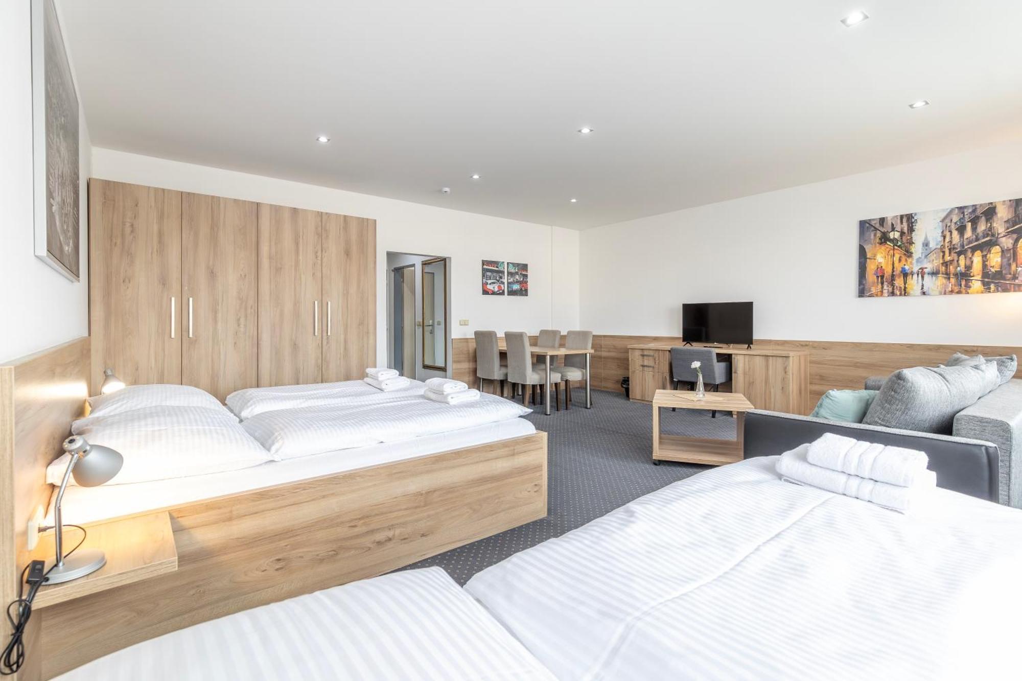 Sport Hotel Centrum Valašské Meziříčí Exteriör bild